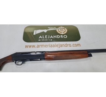 http://www.armeriaalejandro.com/2818-thickbox_leoconv/escopeta-semiautomatica-benelli-121-cal12.jpg